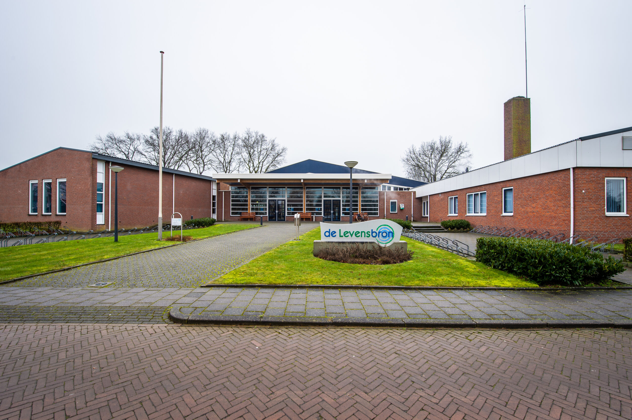 NGK Rouveen de Levensbron Nederlandse Gereformeerde Kerken